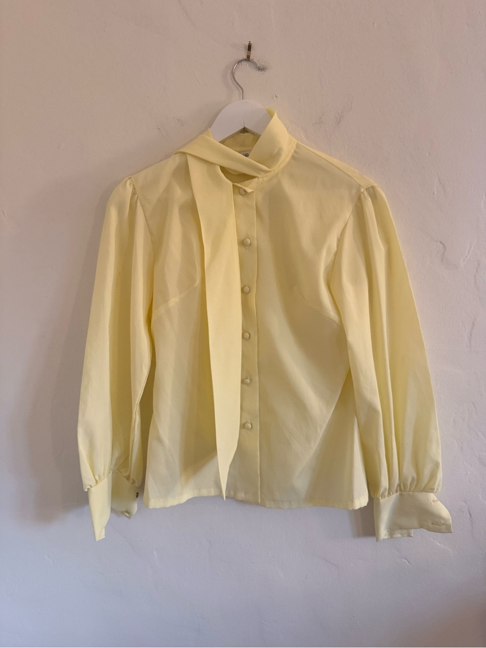 Vintage Glenbrooke Soft Yellow Tie-Neck Blouse